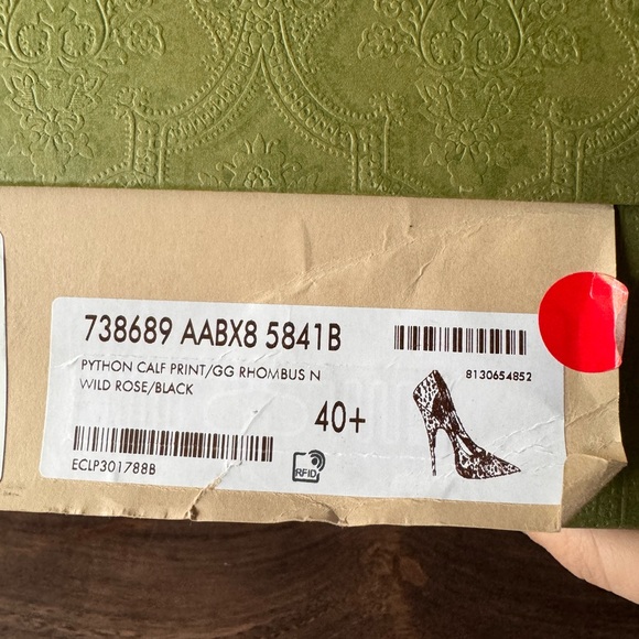 Gucci Anita Python-Embossed Stiletto Pumps - Picture 8 of 8